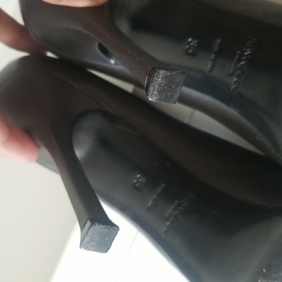 YVES SAINT LAURENT TRIBTOO CAP TOE PLATFORM PUMP BLACK LEATHER & PATENT - Picture 14 of 16